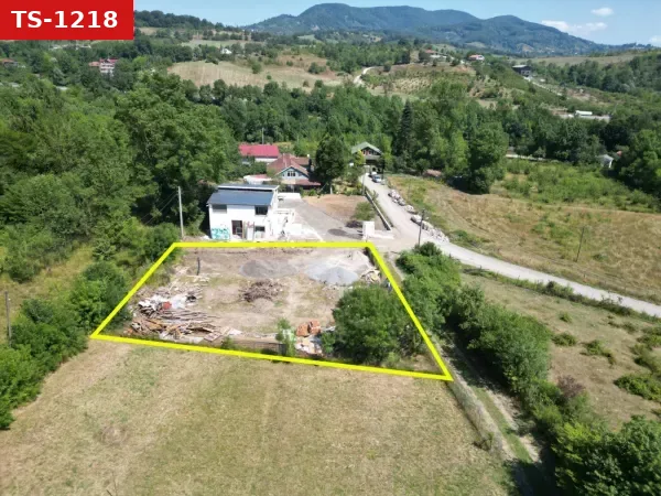 Sakarya Hendek Beylice'de 500m² Elektrik ve Su Bağlantılı Arsa